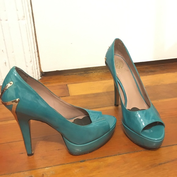 Vince Camuto heels - Picture 1 of 7